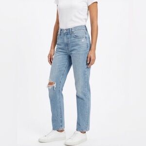 Madewell Jeans Womens 30
Blue Denim Mid Rise Perfect
Vintage Jean Distressed